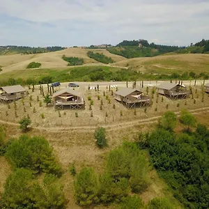 Luxe tent Glamping Diacceroni