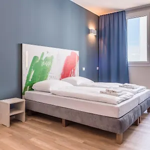 A&o Venezia Hostel Μέστρε